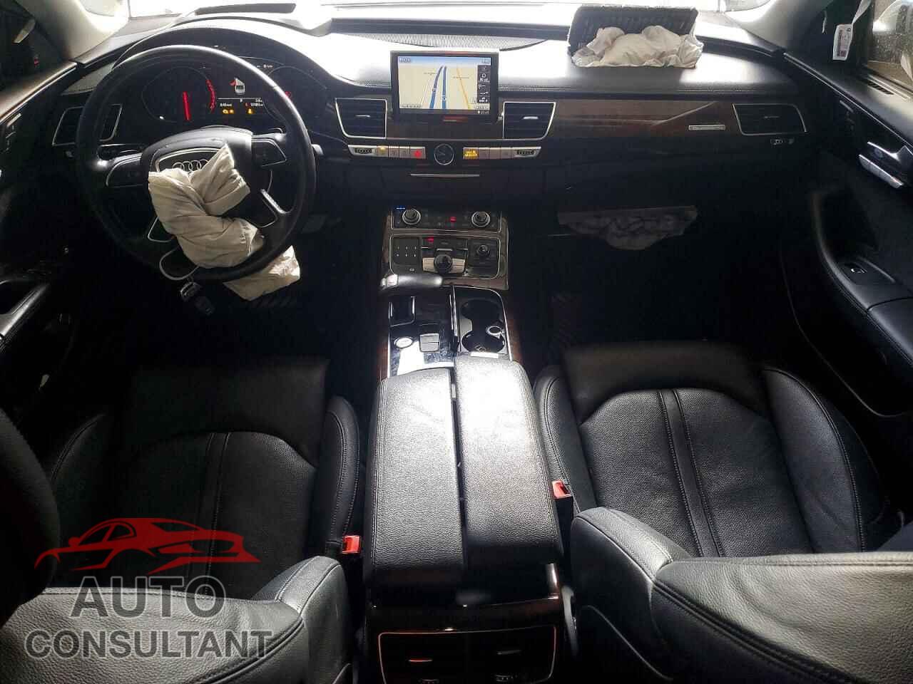 AUDI A8 2017 - WAU44AFD7HN013118
