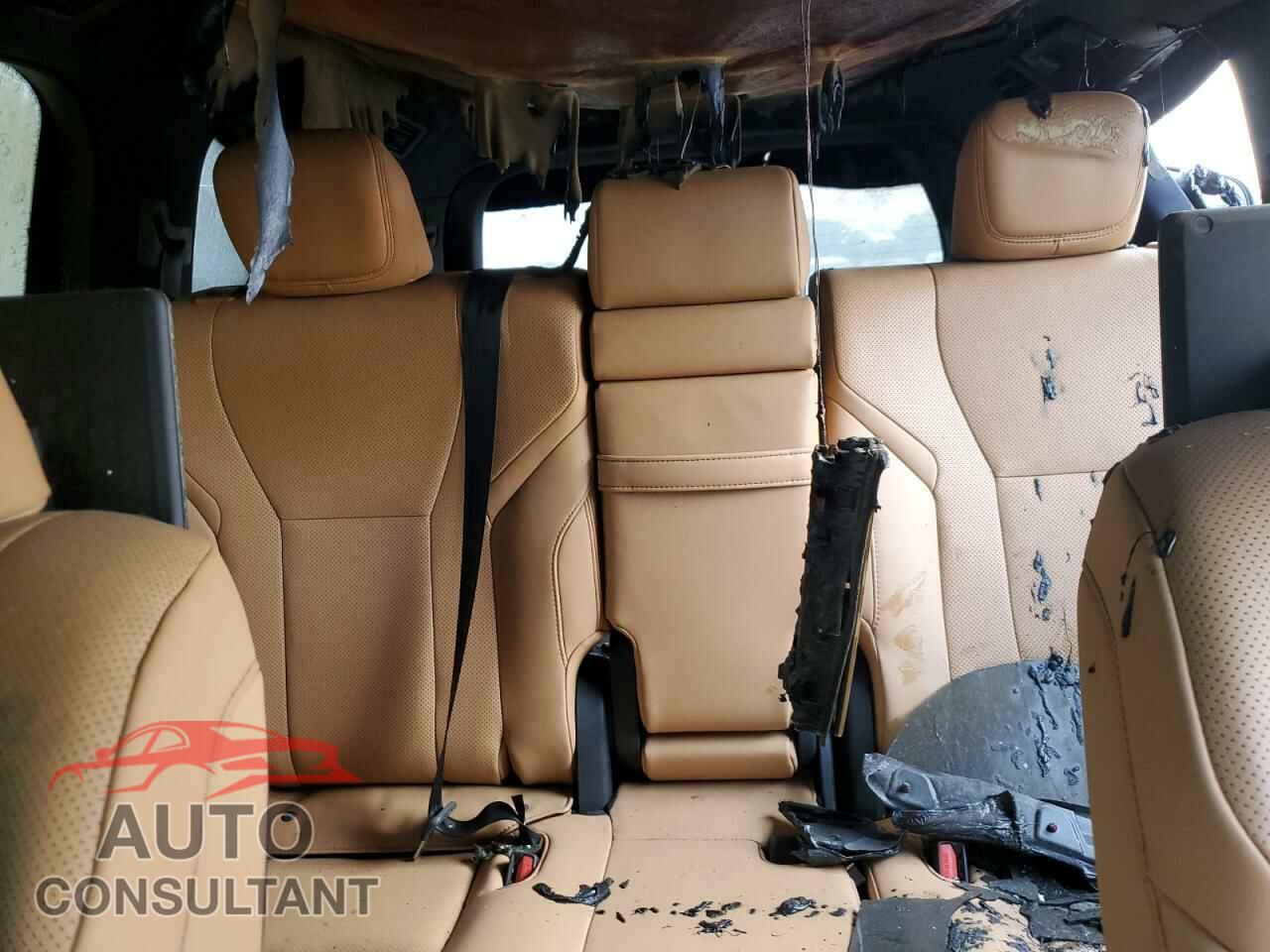 LEXUS LX 600 BAS 2022 - JTJGB7CX4N4010439