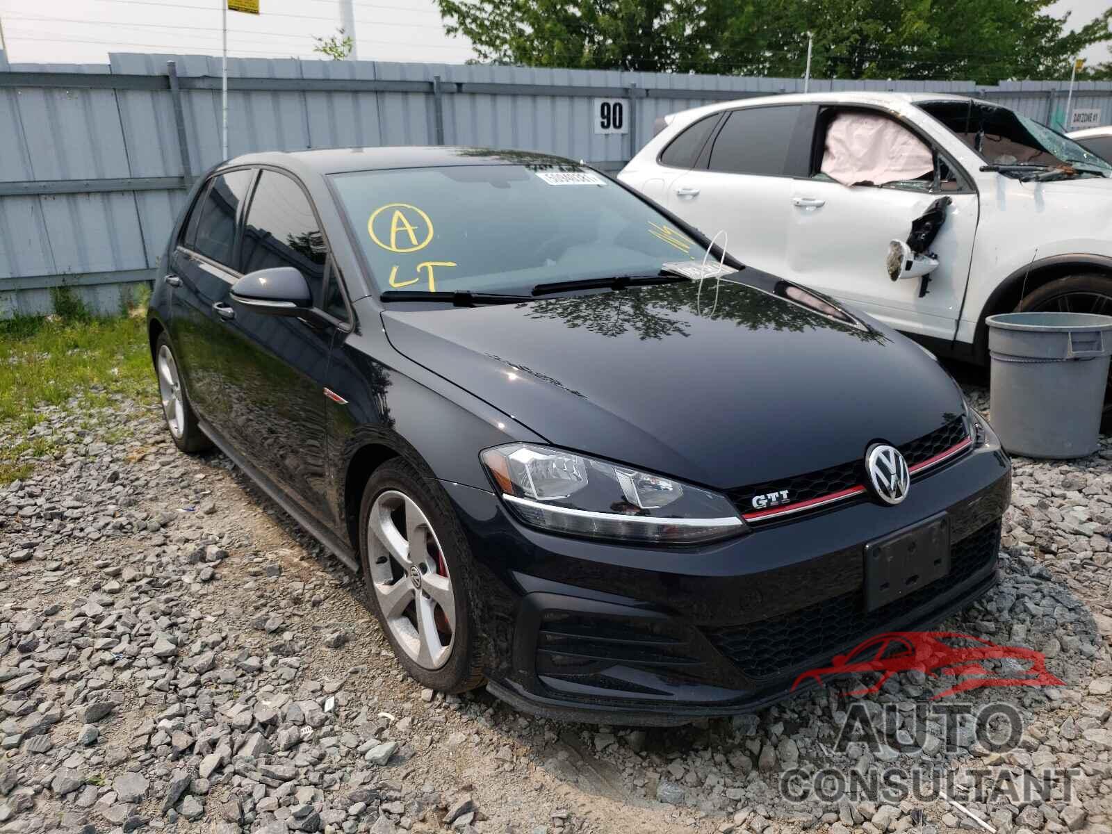 VOLKSWAGEN GTI 2018 - 3VW547AU1JM290975