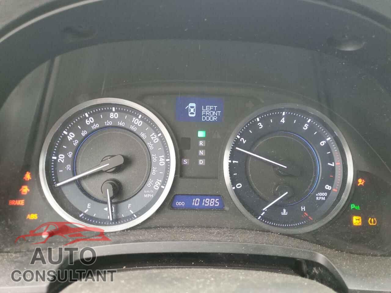 LEXUS IS 2011 - JTHBF5C21B5133811