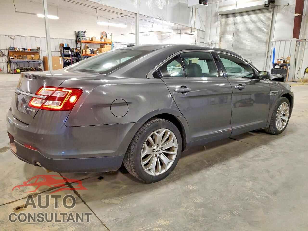 FORD TAURUS 2017 - 1FAHP2F88HG123545