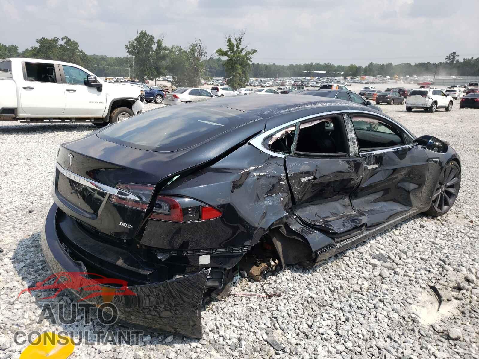 TESLA MODEL S 2017 - 5YJSA1E20HF185850