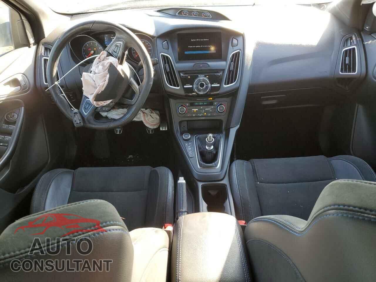 FORD FOCUS 2017 - WF0DP3TH0H4123993