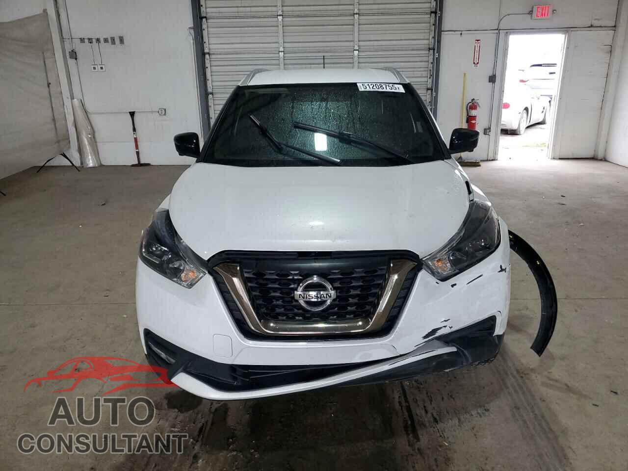 NISSAN KICKS 2019 - 3N1CP5CU3KL499809