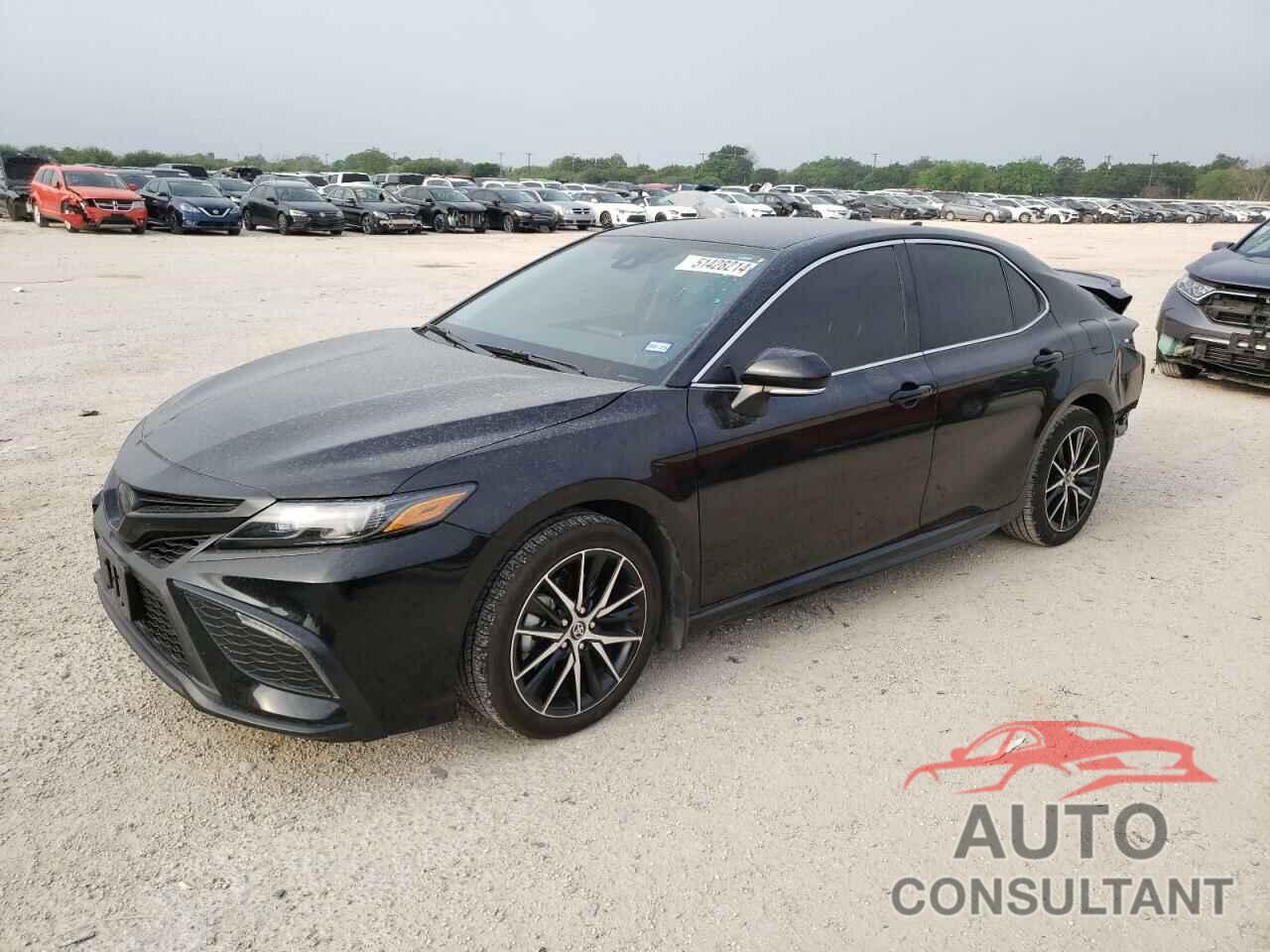 TOYOTA CAMRY 2024 - 4T1G11AK9RU840300