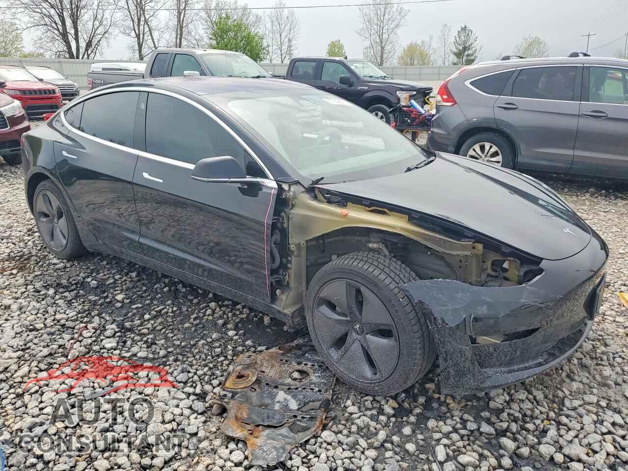 TESLA MODEL 3 2019 - 5YJ3E1EA3KF301663
