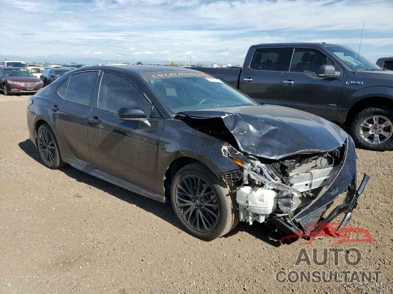 TOYOTA CAMRY 2020 - 4T1G11BK3LU013687