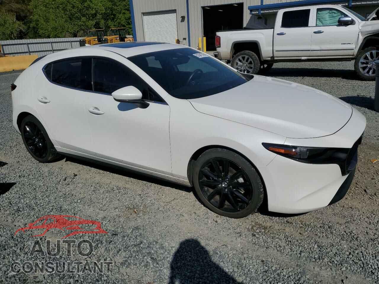MAZDA 3 2019 - JM1BPANM1K1115306