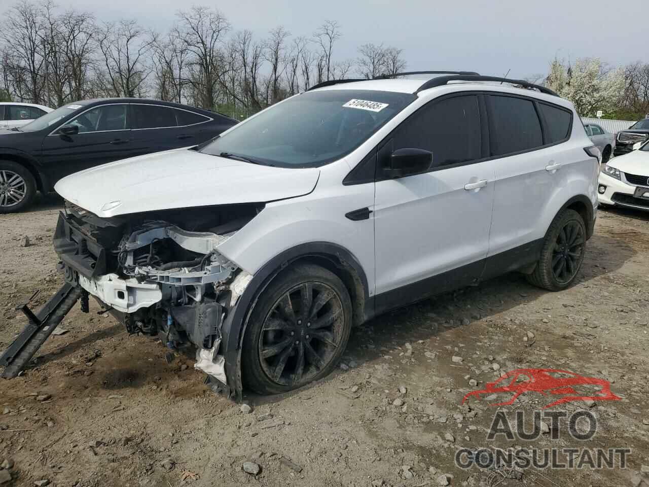 FORD ESCAPE 2018 - 1FMCU0GD6JUC55381