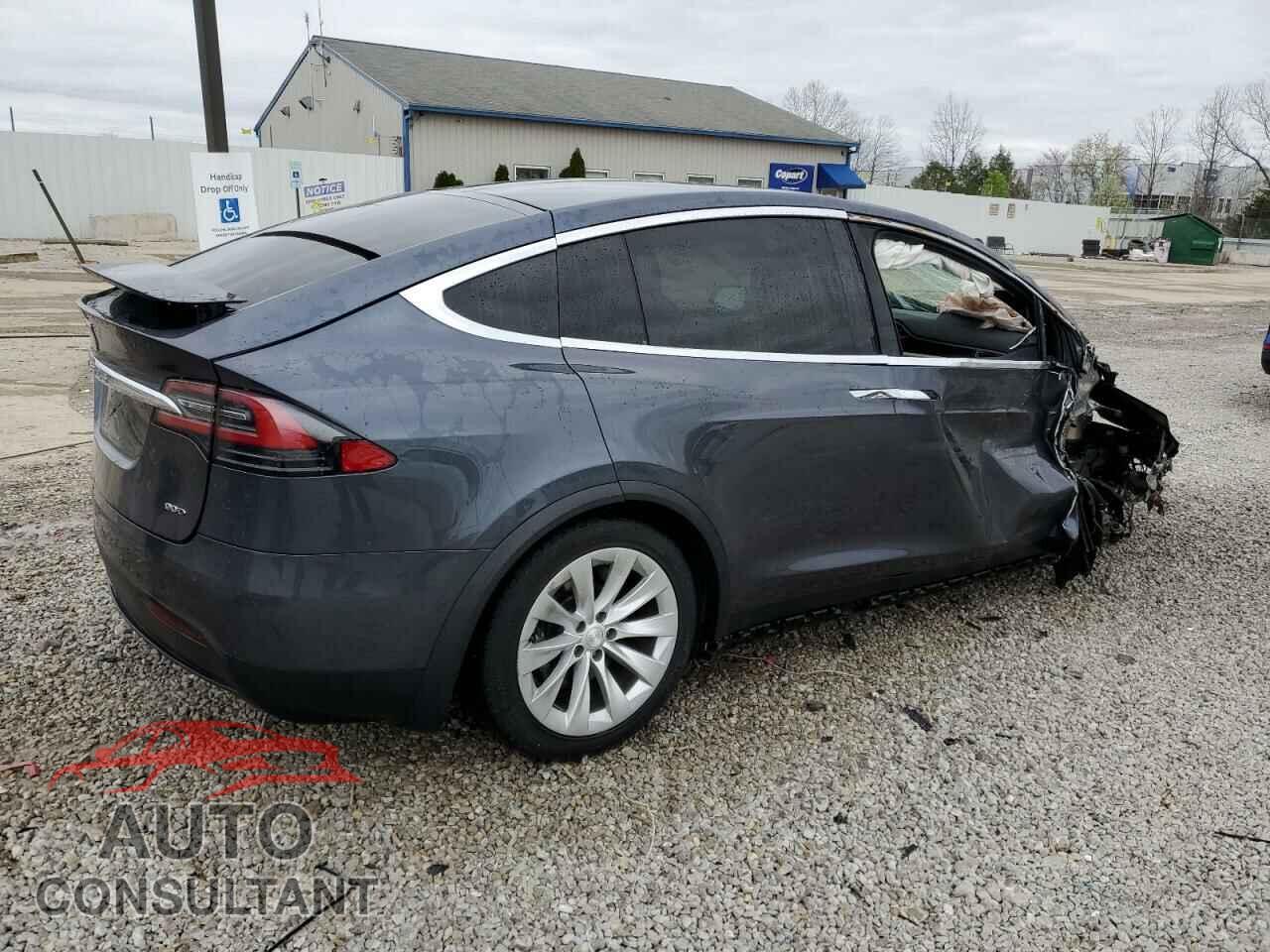 TESLA MODEL X 2016 - 5YJXCBE20GF005402