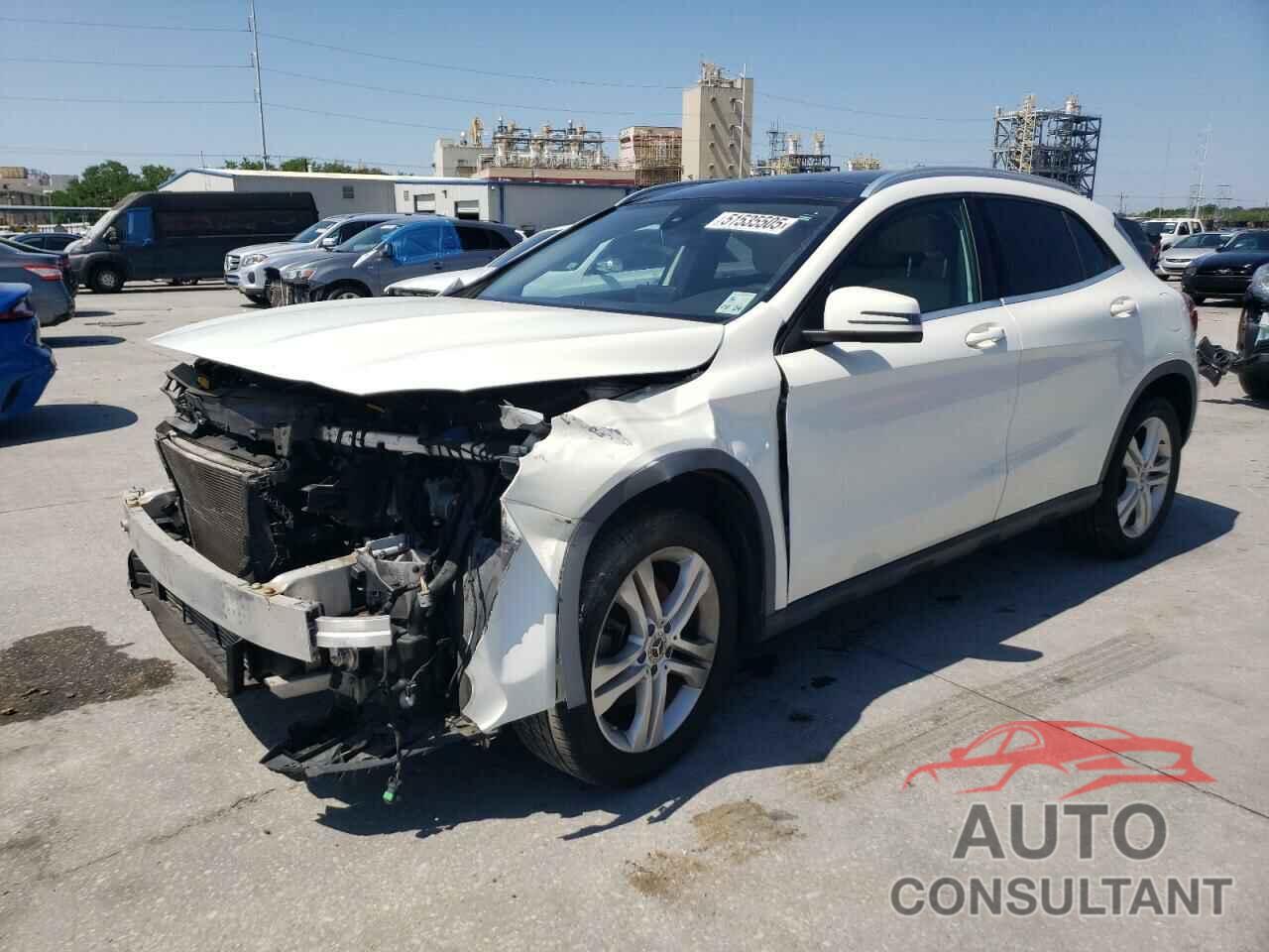 MERCEDES-BENZ GLA-CLASS 2018 - WDCTG4EB0JJ401452