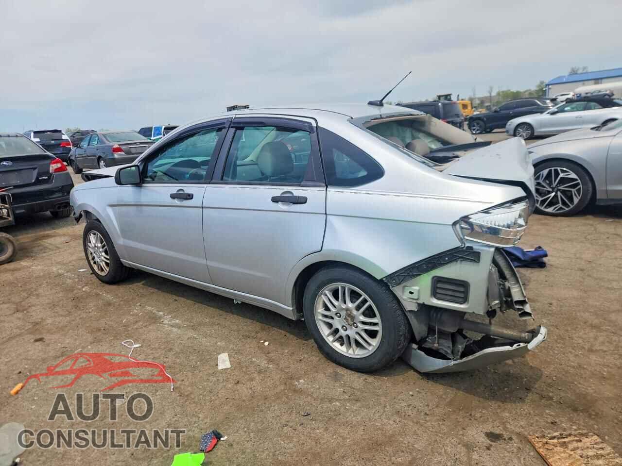 FORD FOCUS 2011 - 1FAHP3FN2BW158090