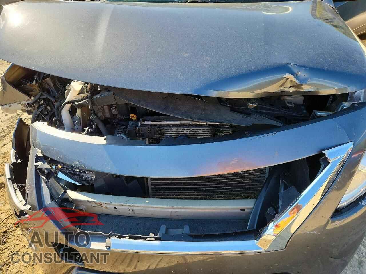 NISSAN VERSA 2019 - 3N1CN7AP3KL809455