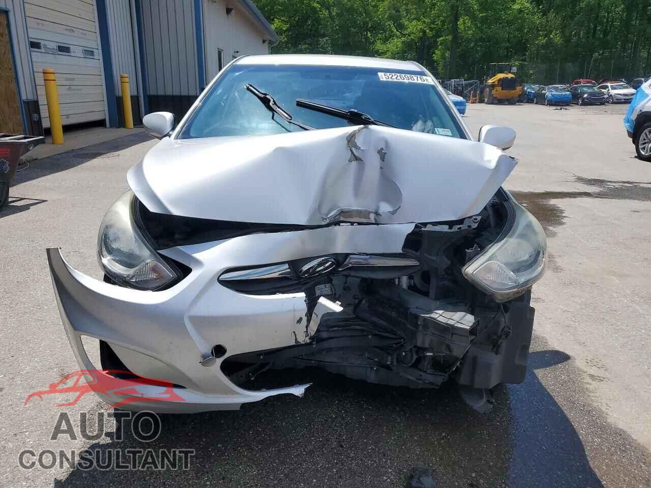 HYUNDAI ACCENT 2013 - KMHCT4AE7DU584672