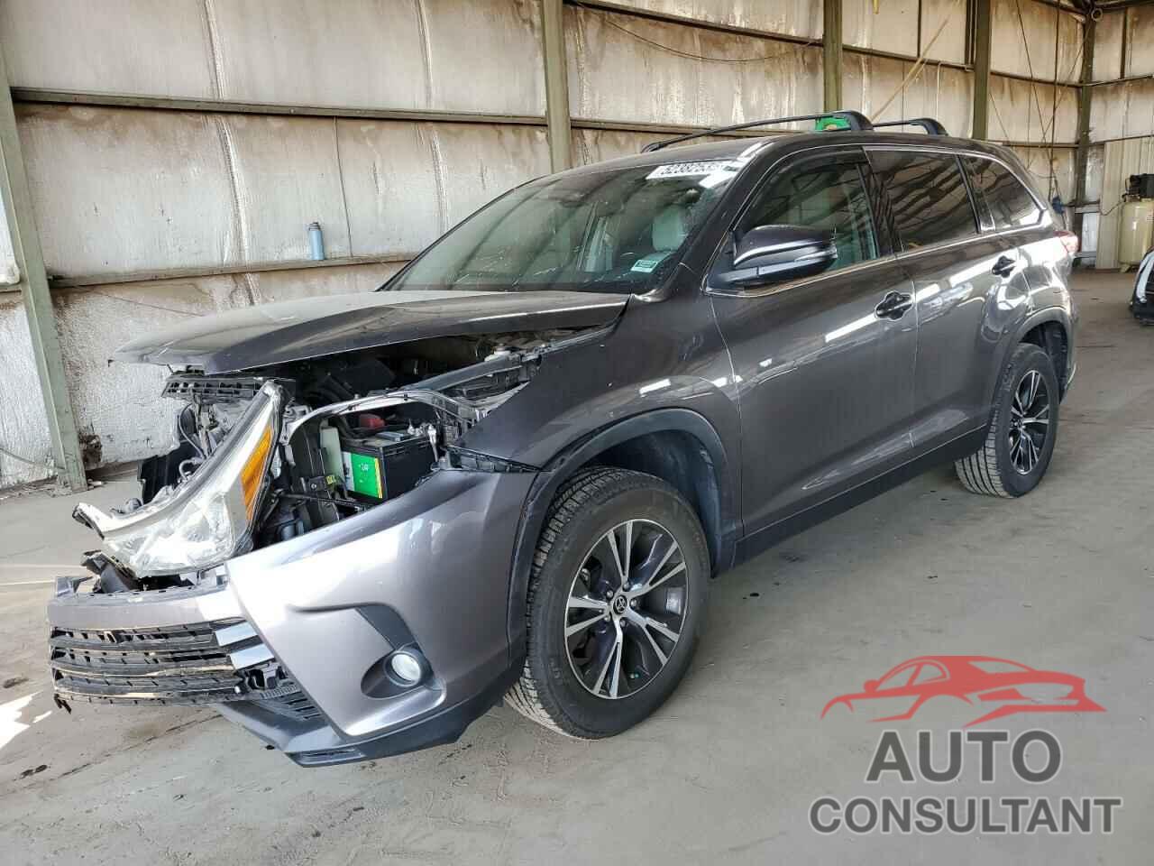 TOYOTA HIGHLANDER 2019 - 5TDZZRFH7KS370425