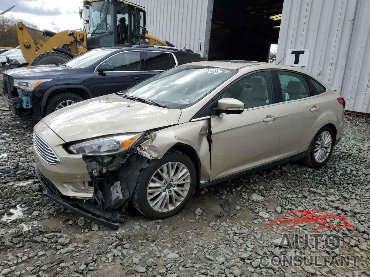 FORD FOCUS 2018 - 1FADP3J23JL298516