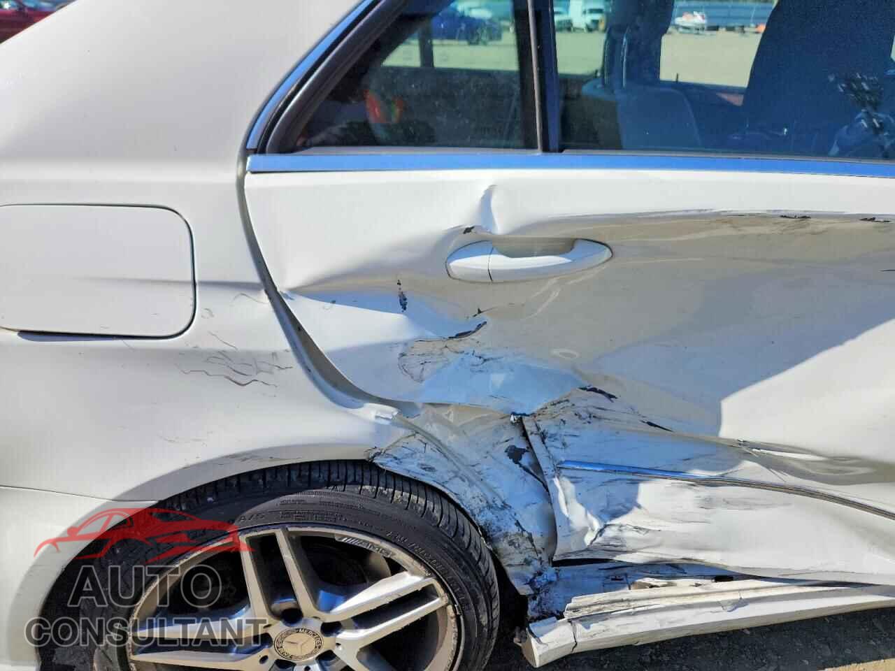MERCEDES-BENZ E-CLASS 2012 - WDDHF8JB9CA655262