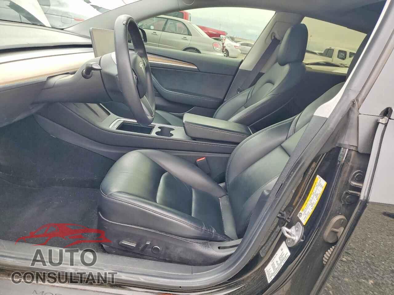 TESLA MODEL 3 2021 - 5YJ3E1EB9MF072286
