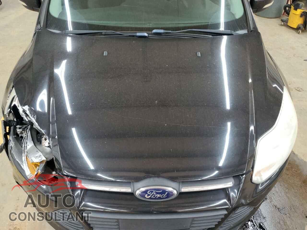 FORD FOCUS 2014 - 1FADP3F29EL457568