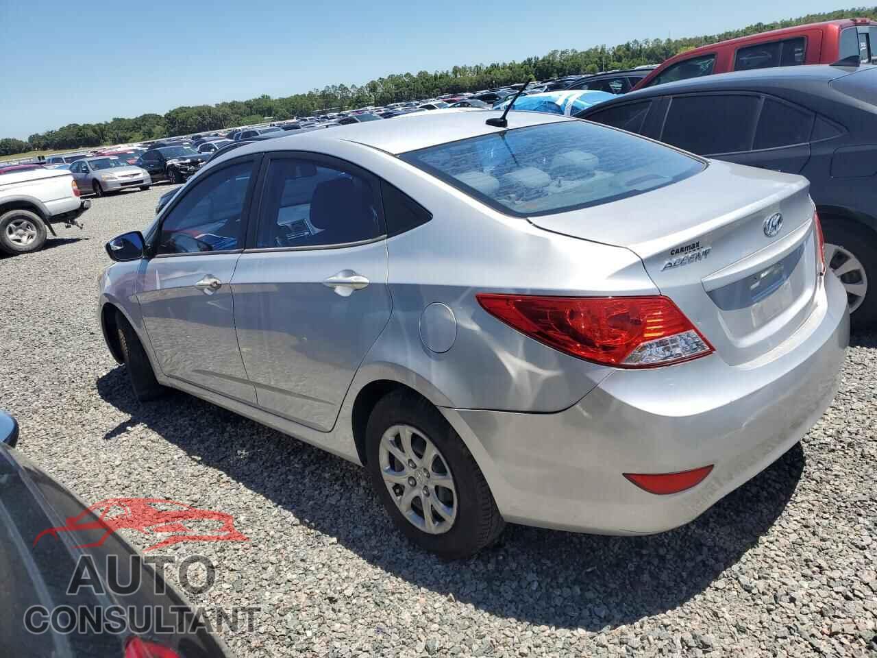 HYUNDAI ACCENT 2013 - KMHCT4AE8DU332090