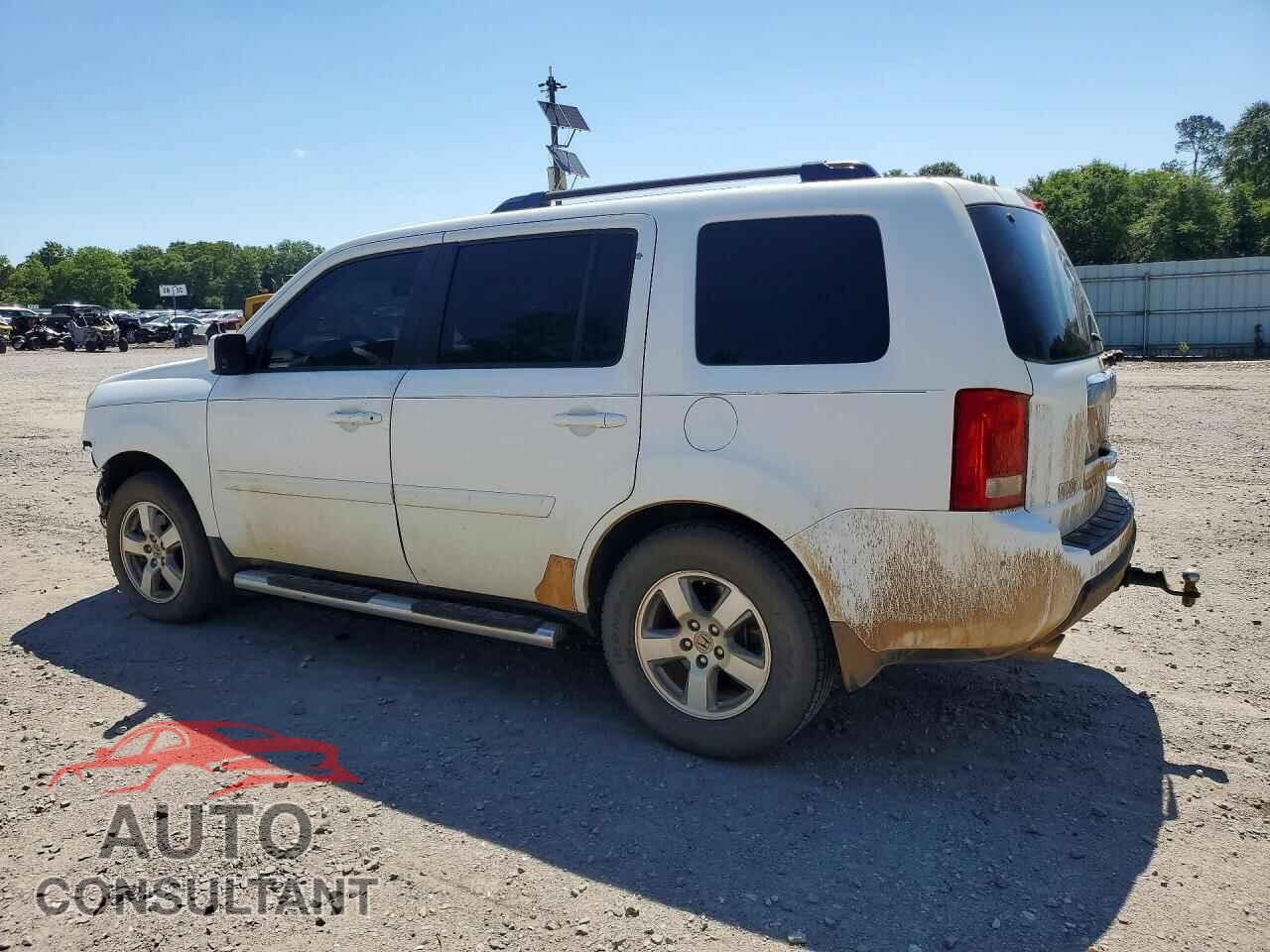 HONDA PILOT 2011 - 5FNYF3H68BB040018
