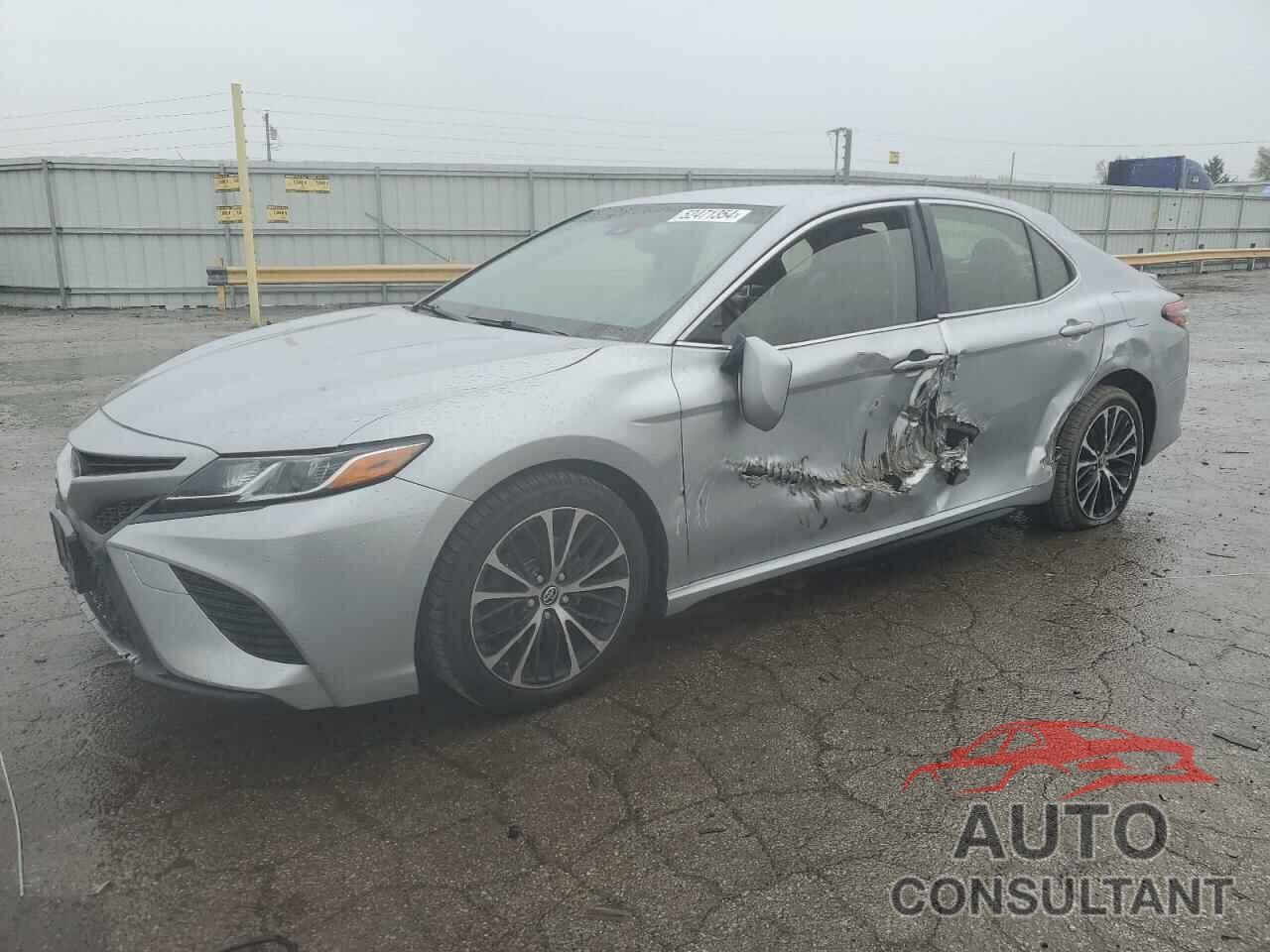 TOYOTA CAMRY 2018 - JTNB11HK6J3050379
