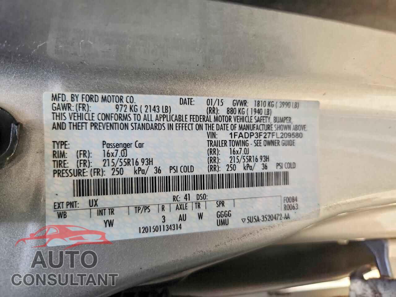 FORD FOCUS 2015 - 1FADP3F27FL209580
