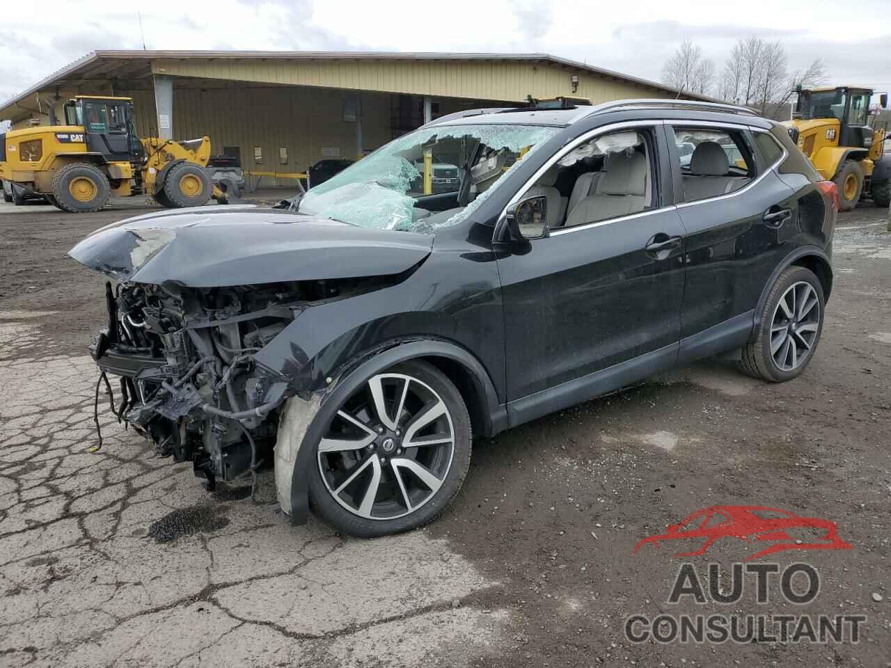 NISSAN ROGUE 2017 - JN1BJ1CR4HW133040