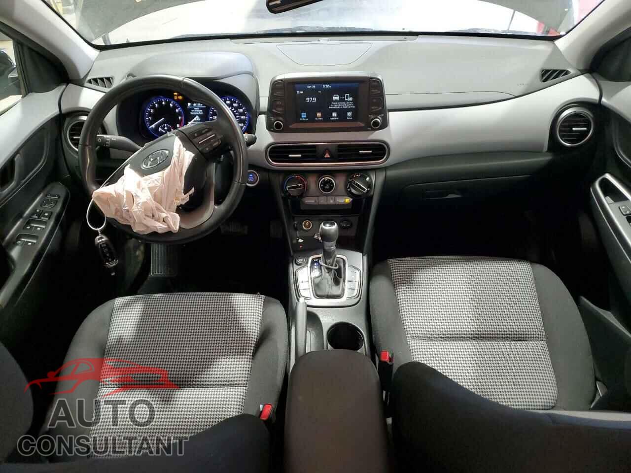 HYUNDAI KONA 2018 - KM8K22AAXJU133473