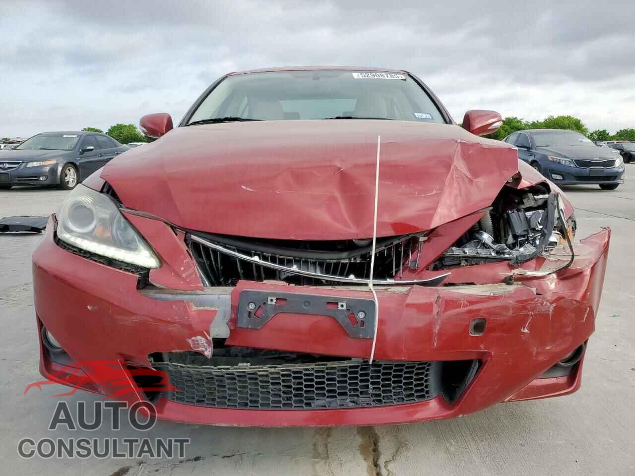 LEXUS IS 2012 - JTHBF5C20C5171502