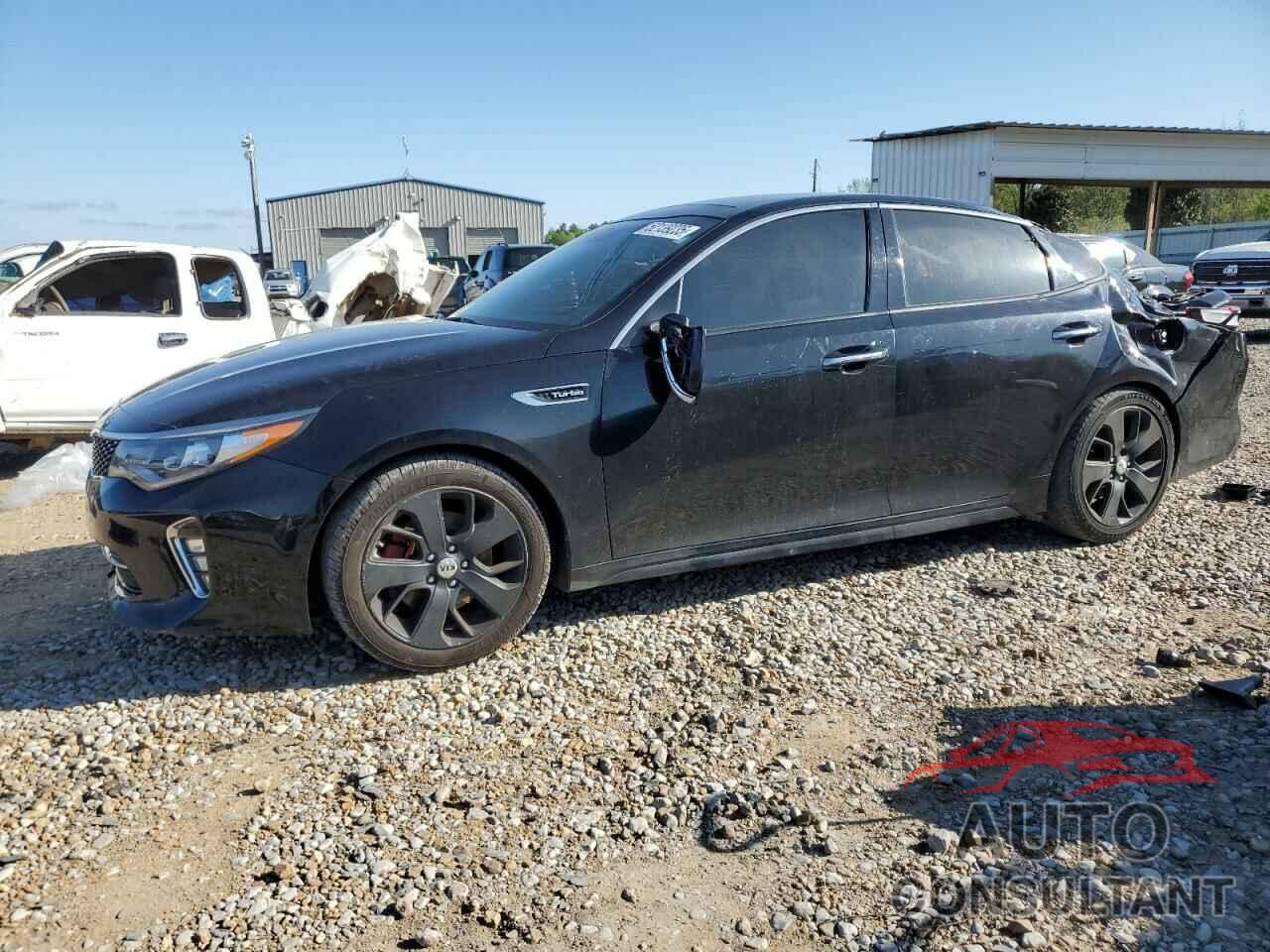 KIA OPTIMA 2018 - 5XXGW4L24JG217214