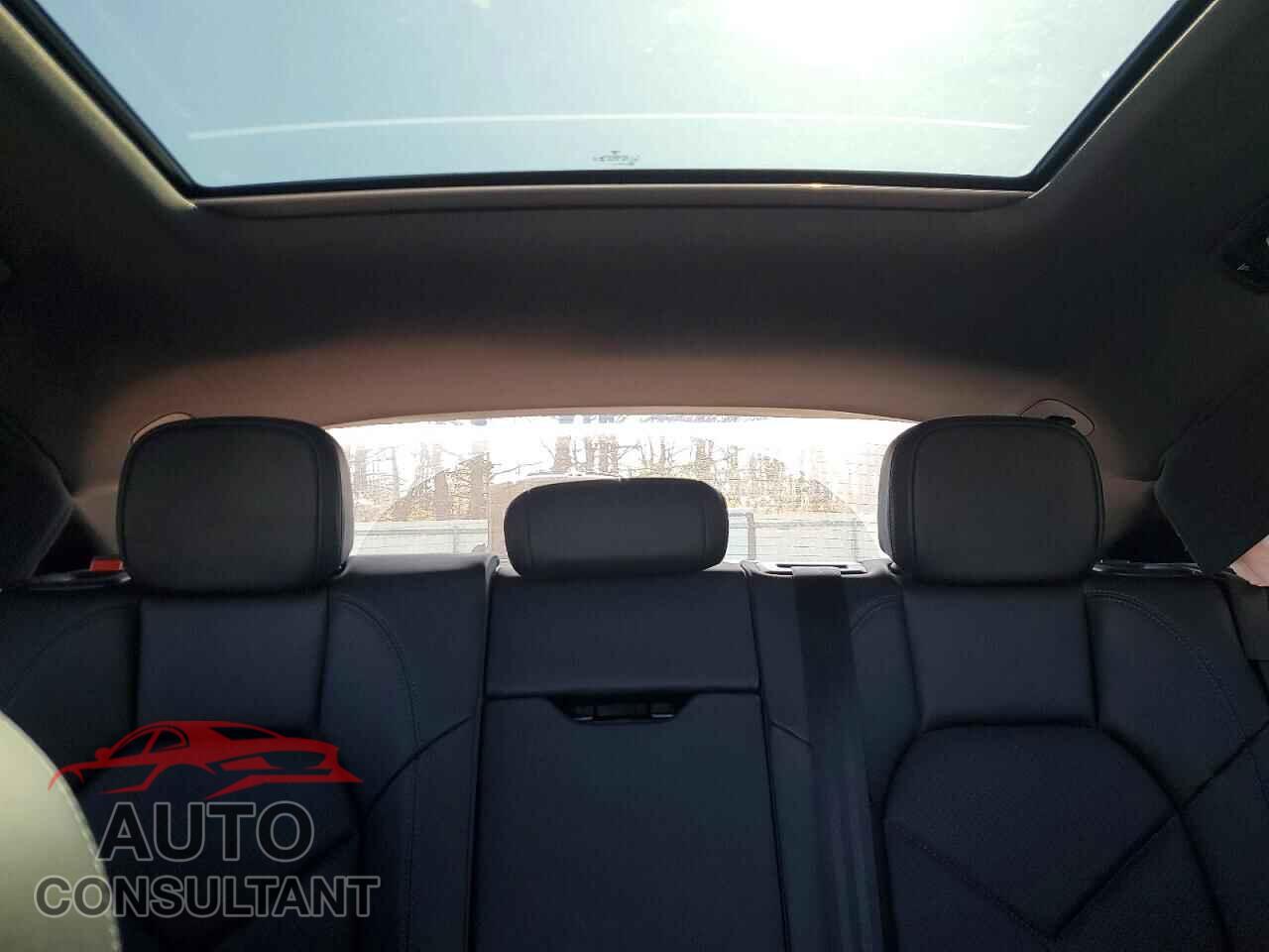 PORSCHE MACAN 2023 - WP1AA2A59PLB10124