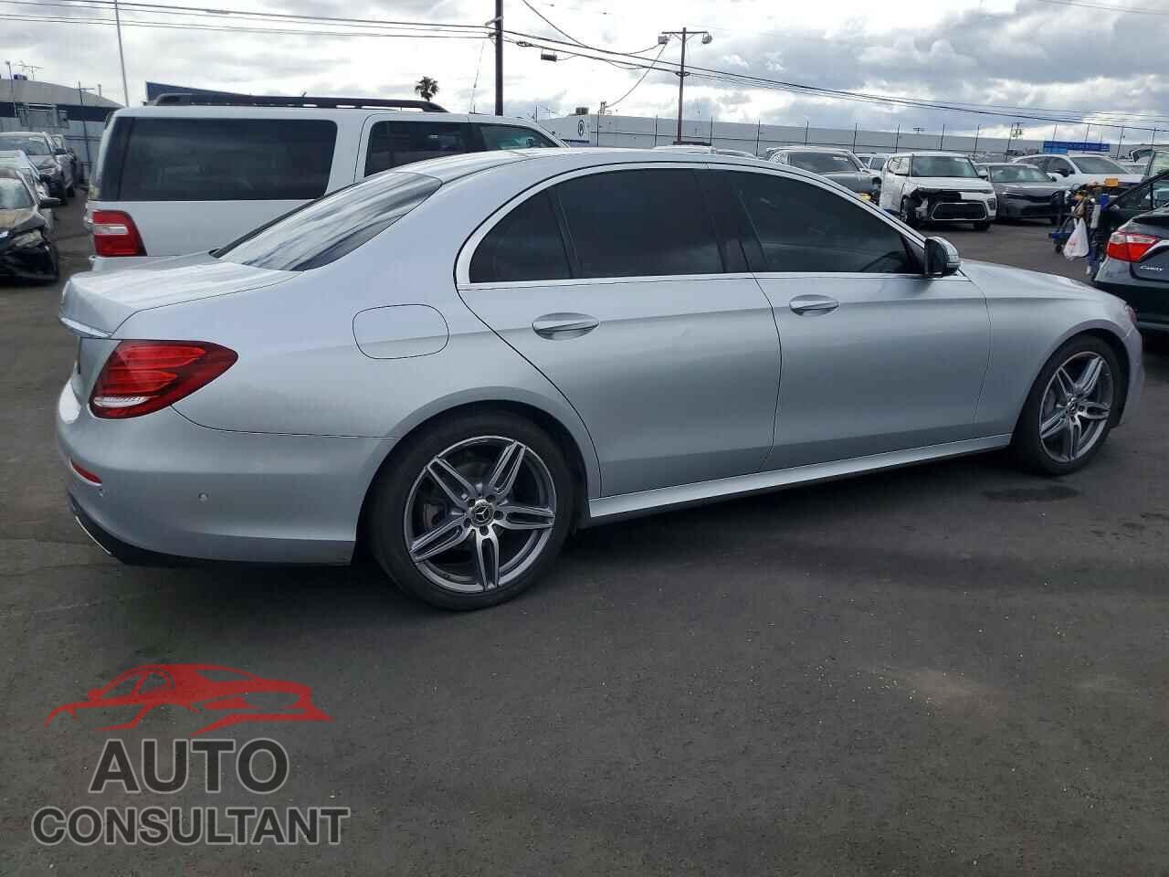 MERCEDES-BENZ E-CLASS 2018 - WDDZF4JB7JA431563