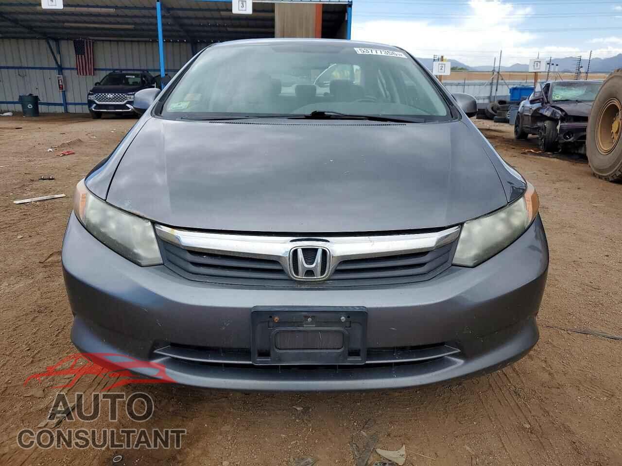 HONDA CIVIC 2012 - 2HGFB2F52CH311613