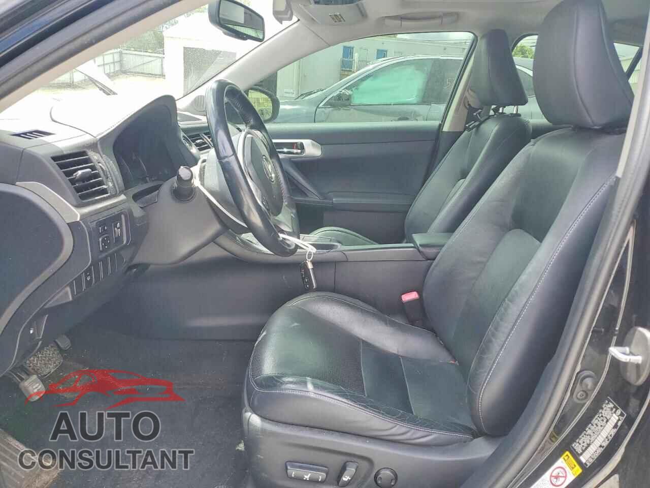 LEXUS CT 200 2012 - JTHKD5BH2C2096153