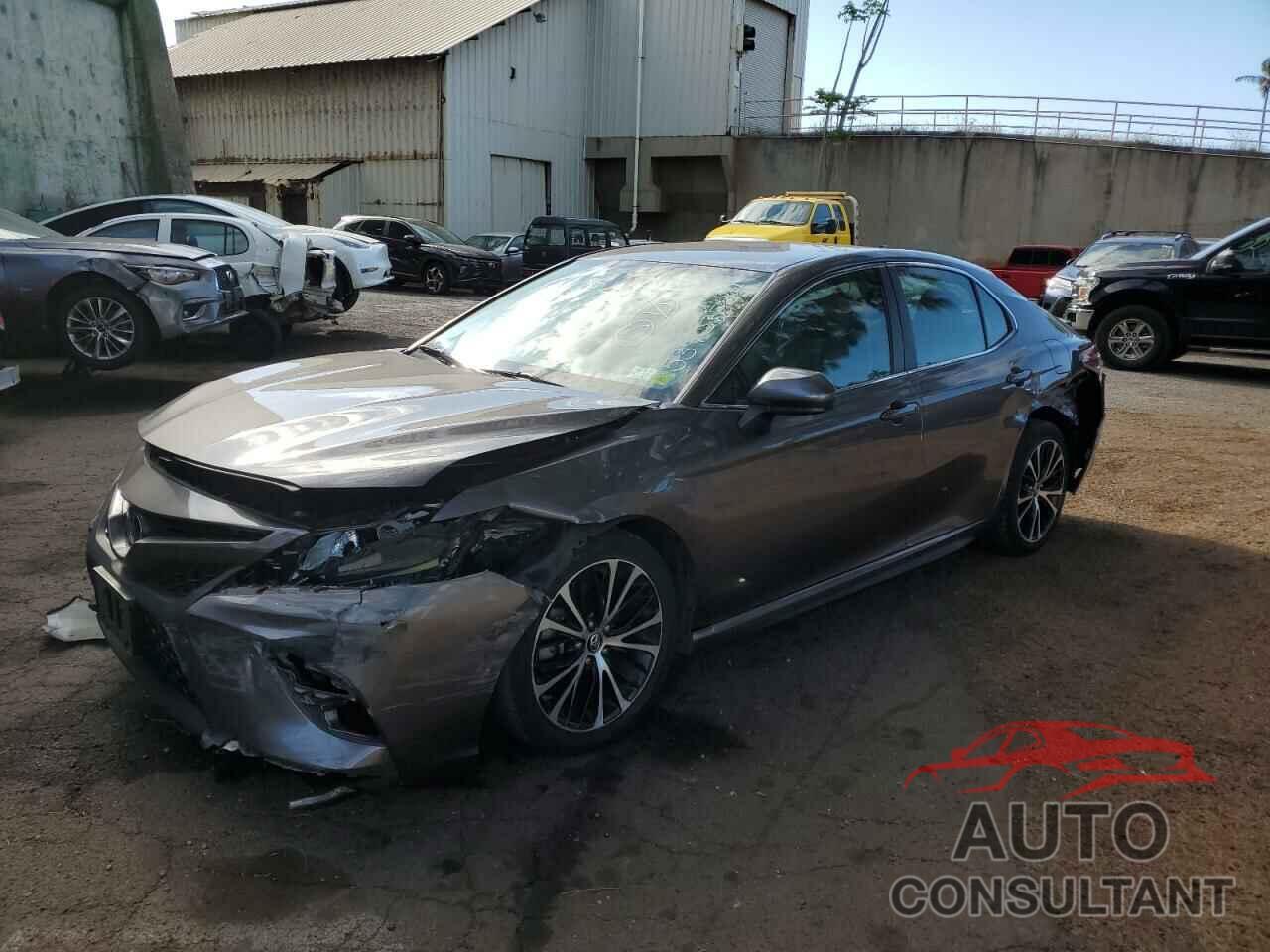 TOYOTA CAMRY 2019 - 4T1B11HK0KU811239