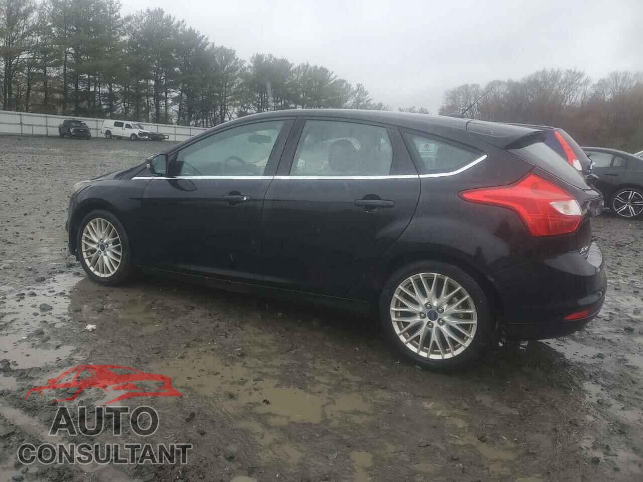 FORD FOCUS 2013 - 1FADP3N27DL330091