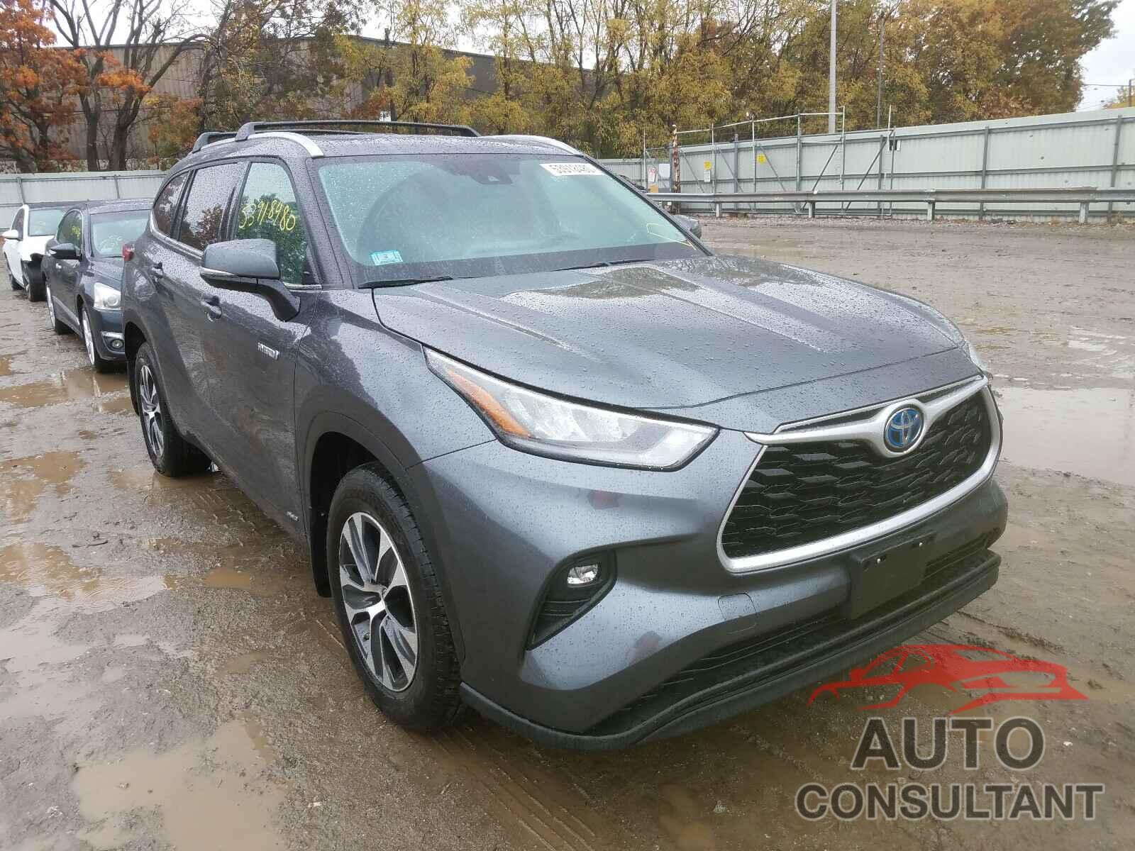 TOYOTA HIGHLANDER 2020 - 5TDHBRCH2LS001669