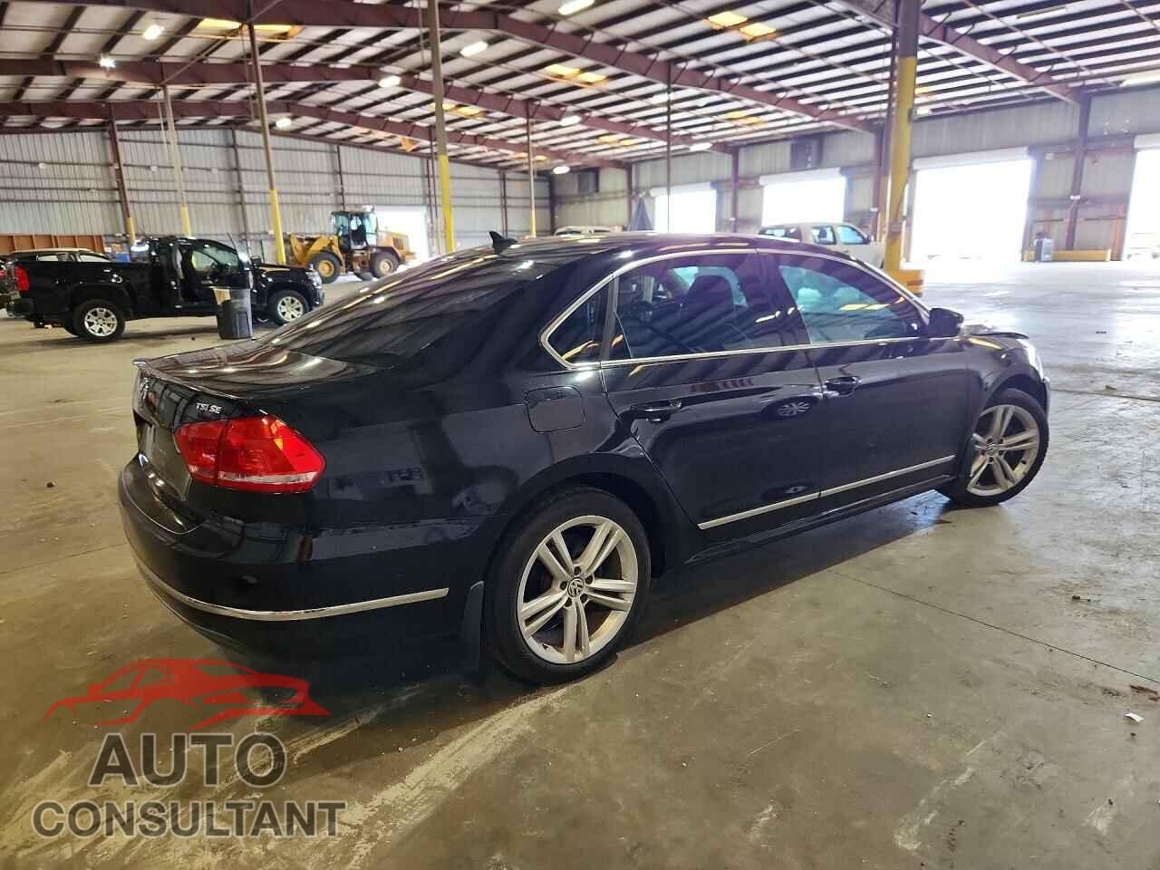 VOLKSWAGEN PASSAT 2015 - 1VWBS7A31FC018564