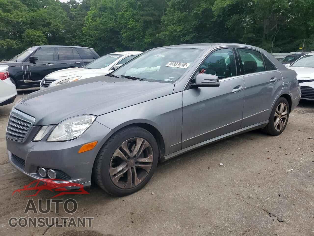 MERCEDES-BENZ E-CLASS 2011 - WDDHF8HB8BA493323
