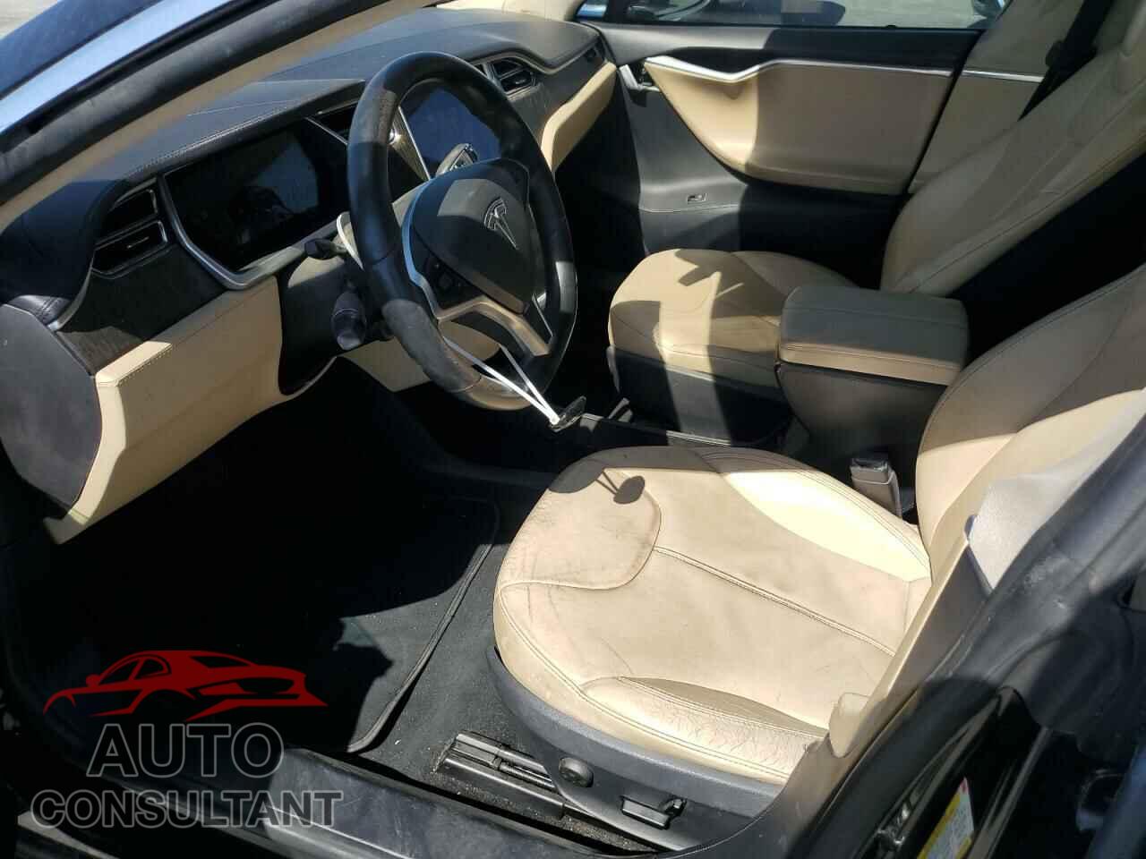 TESLA MODEL S 2013 - 5YJSA1CN6DFP10661