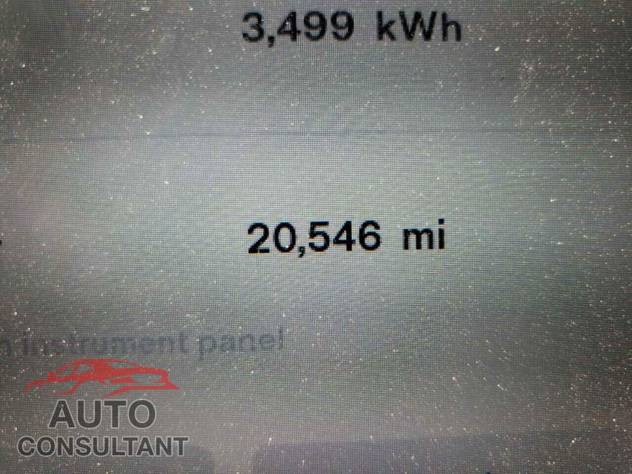 TESLA MODEL S 2019 - 5YJSA1E27KF305778