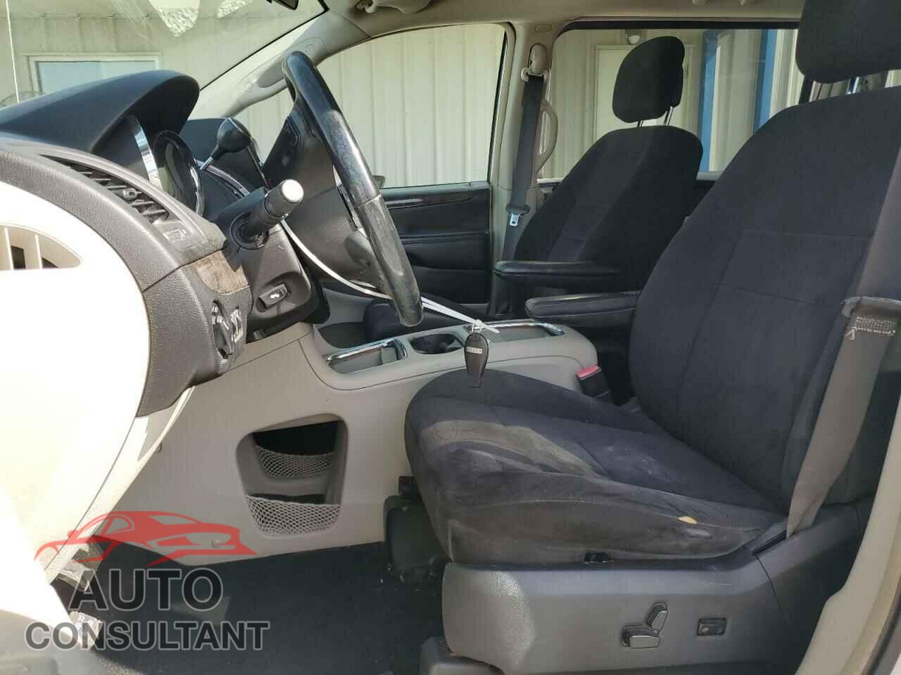 DODGE CARAVAN 2011 - 2D4RN5DGXBR765032