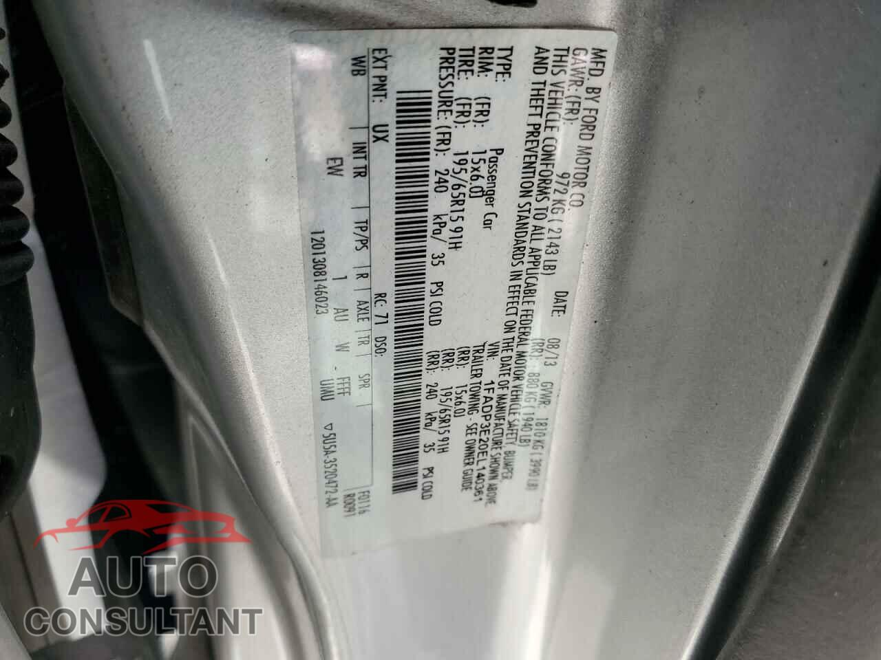 FORD FOCUS 2014 - 1FADP3E20EL140361