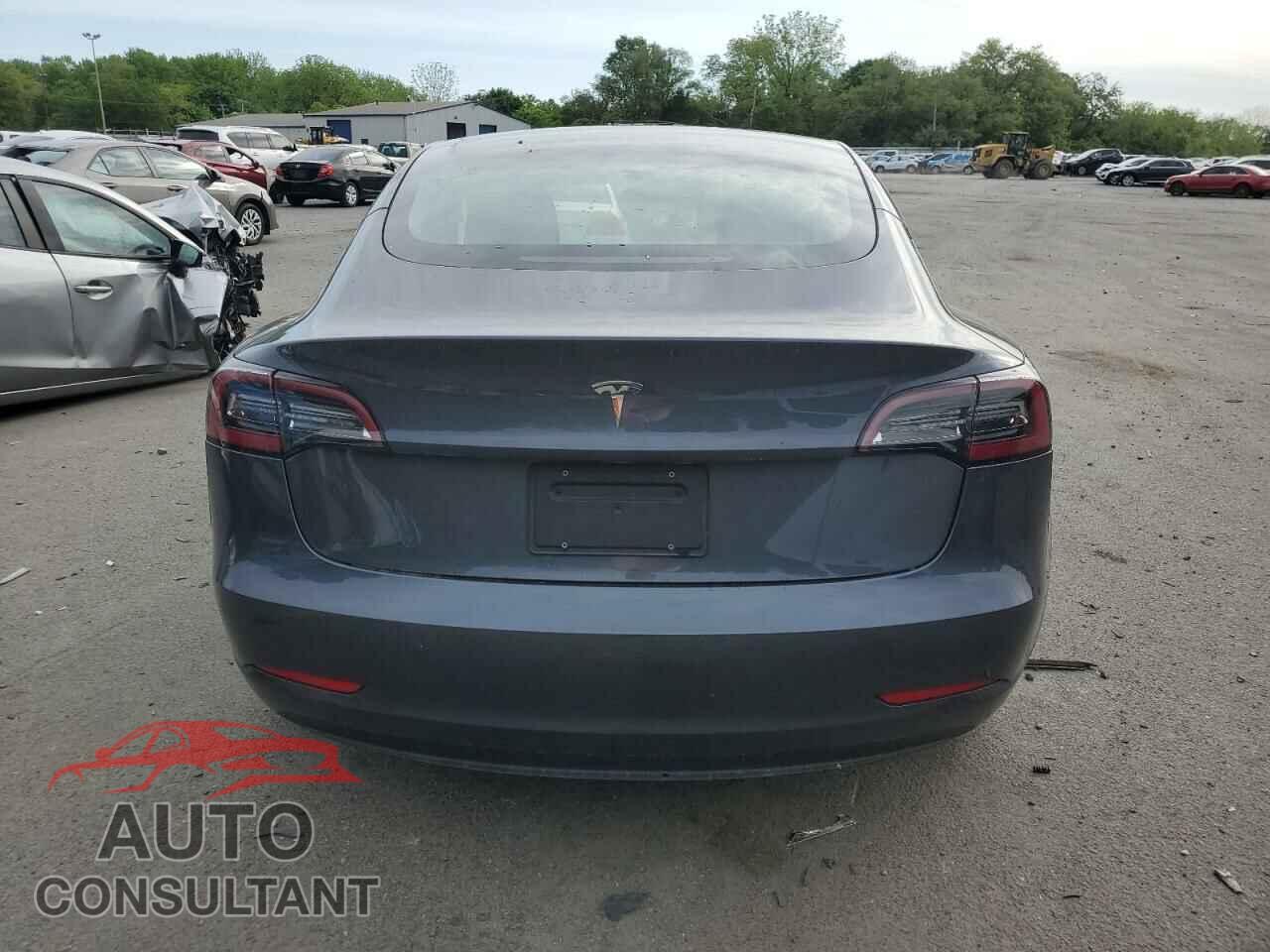 TESLA MODEL 3 2023 - 5YJ3E1EA2PF495688