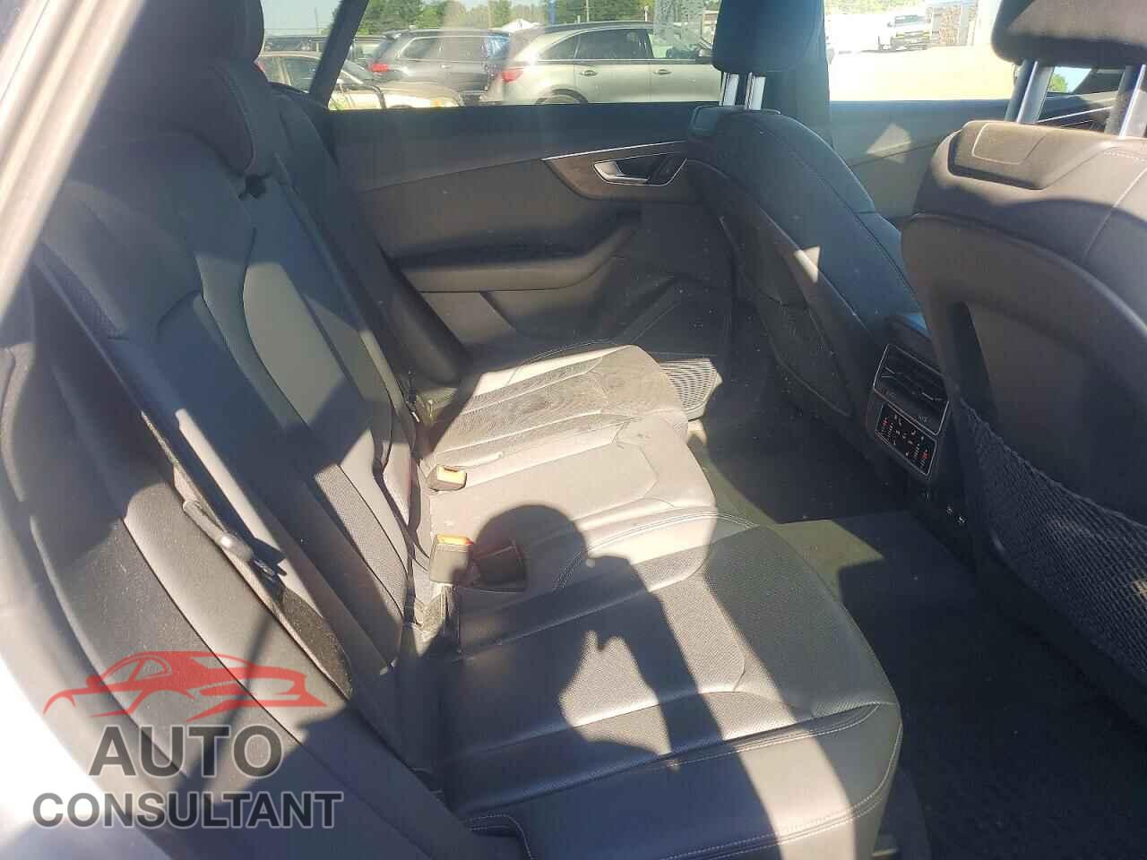 AUDI Q8 2019 - WA1EVAF11KD025301