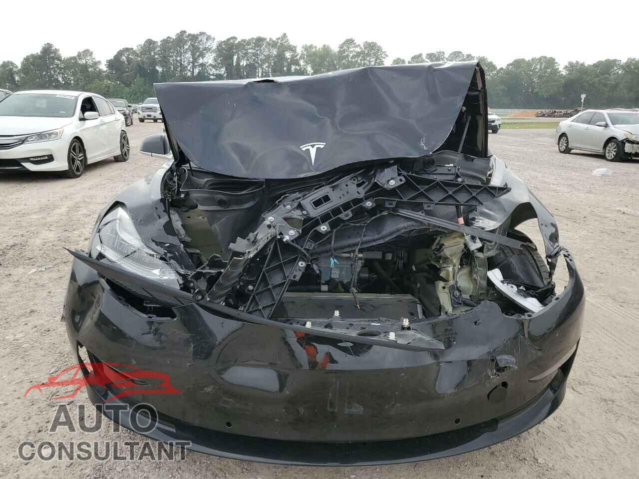 TESLA MODEL 3 2020 - 5YJ3E1EA2LF609327