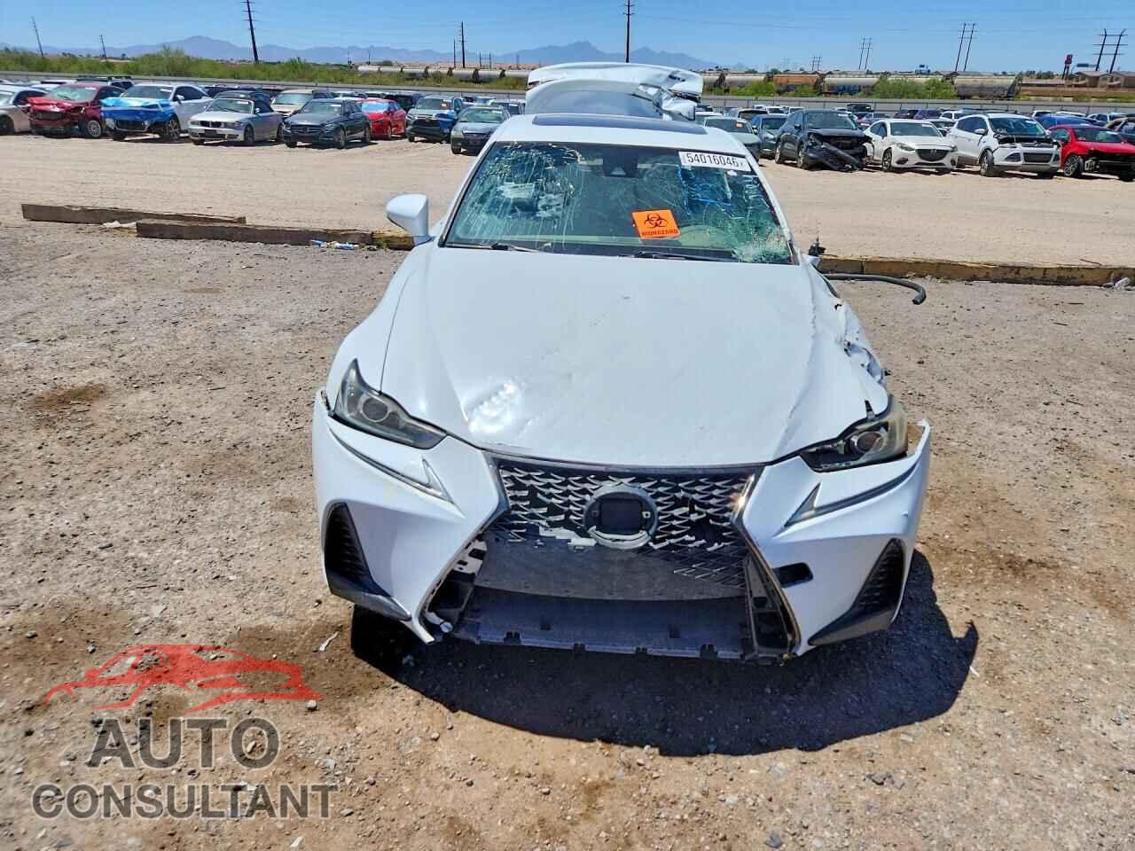 LEXUS IS 2017 - JTHBE1D2XH5030759