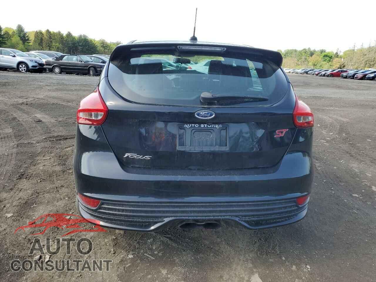 FORD FOCUS 2017 - 1FADP3L9XHL266361