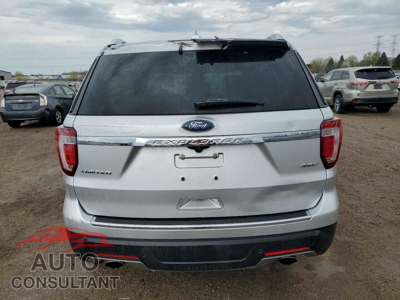 FORD EXPLORER 2018 - 1FM5K8F8XJGB58006